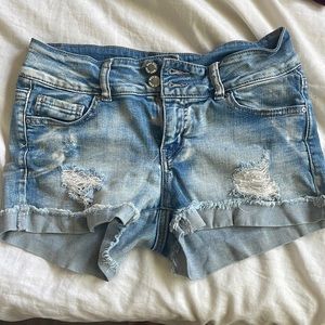 💫 cute low waisted shorts